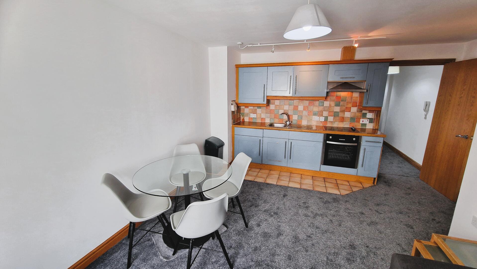 Flat 24, 14-16 Whitworth St  Manchester